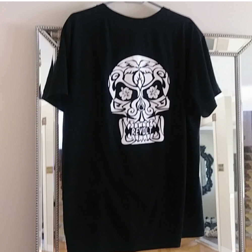 Black Graphic Tropical Tiki Skull T-Shirt